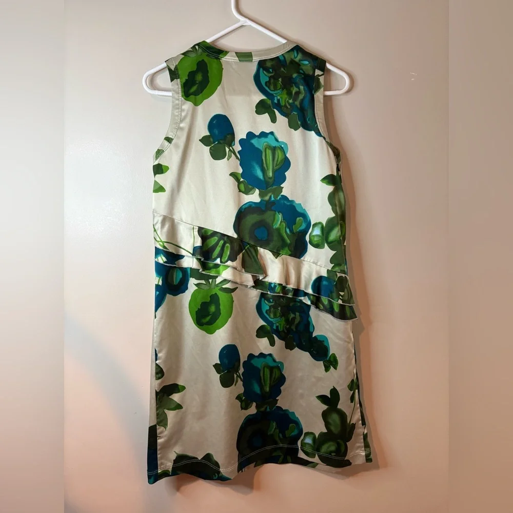 Simply Vera by Vera Wang Cream Floral Satin Mini Dress EUC - Picture 4 of 5